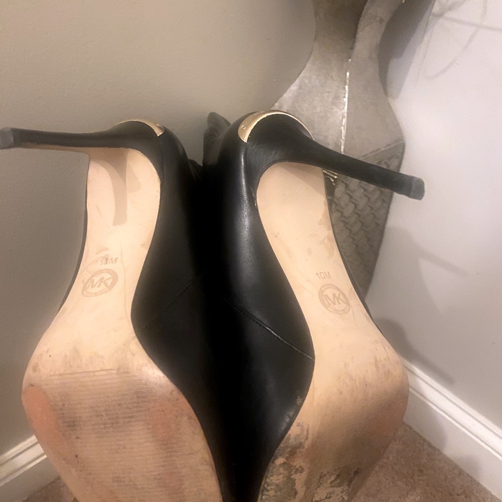 Black MK Boot
